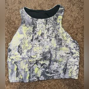 Lululemon Women's Crop Tank size 6